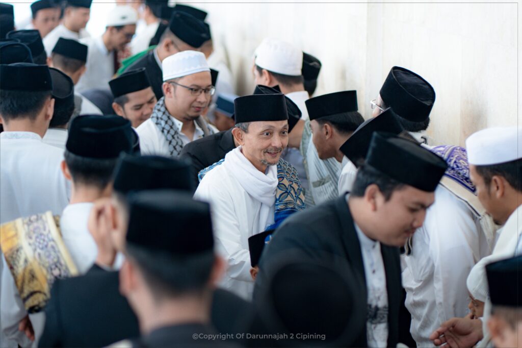 Gemuruh Takbir dan Semangat Berkurban, 207 Hewan Qurban  Disembelih di Pesantren Darunnajah 2 Cipining