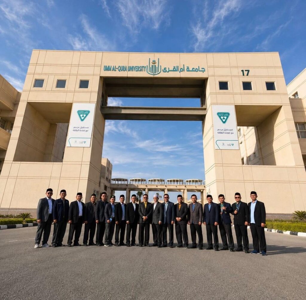 Darunnajah Kirimkan Delegasi Dauroh Pengajar Bahasa Arab Ke-18 di Universitas Ummul Qura Makkah