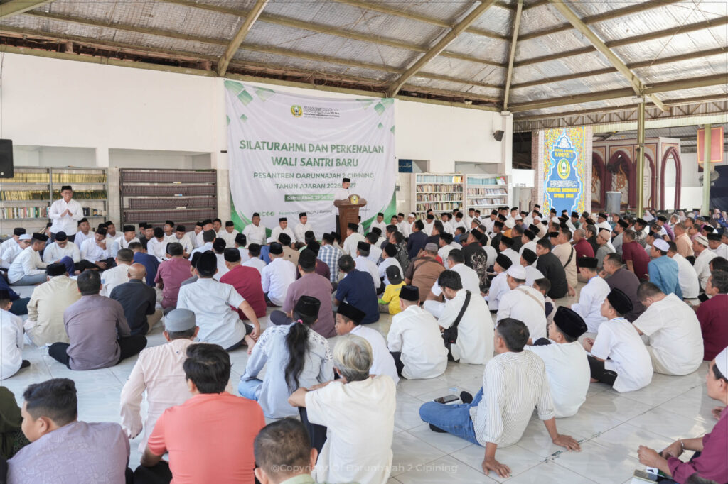 Dari Pelukan Orang Tua Menuju Gerbang Ilmu, Langkah Awal Santri Baru di Darunnajah 2 Cipining