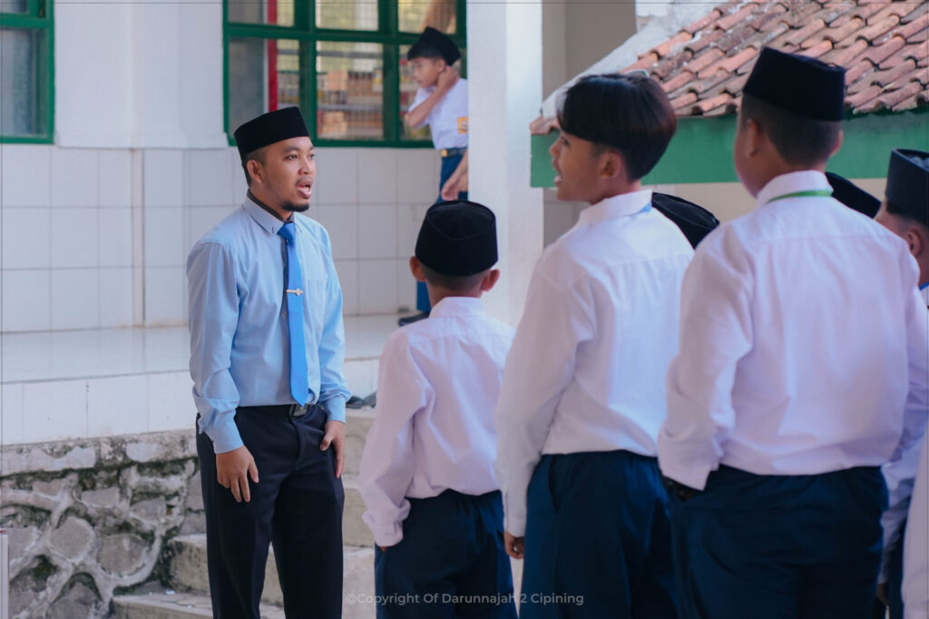 Tak Kenal Maka Taaruf: Merajut Kedekatan Santri Baru dengan Lingkungan Belajarnya