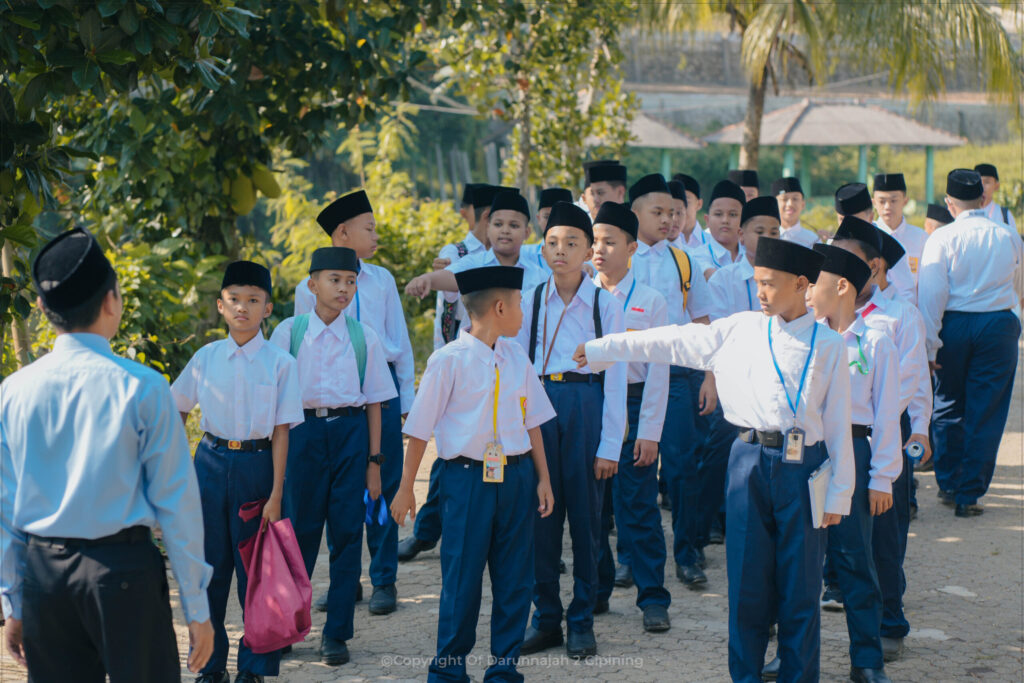 Tak Kenal Maka Taaruf: Merajut Kedekatan Santri Baru dengan Lingkungan Belajarnya