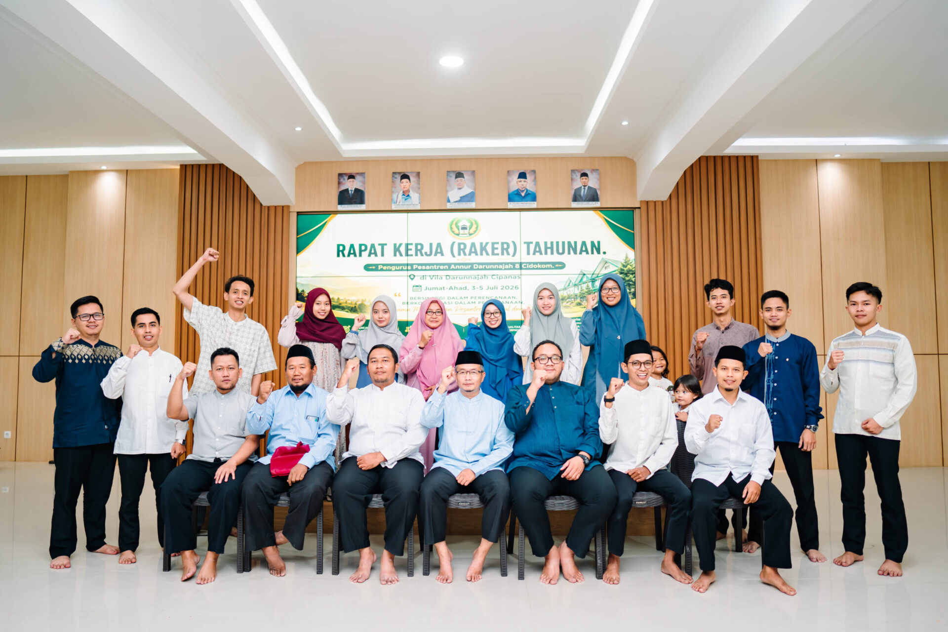 Jajaran Direksi Pondok Pesantren Darunnajah 8, Darunnajah 13 dan SD Islam Darunnajah 8 Gelar Rapat Kerja Tahunan