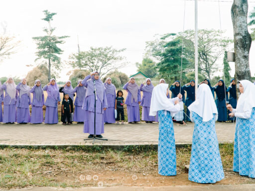 Darunnajah 8 Kembali Gelar Upacara Tekankan Itqan dan Keikhlasan