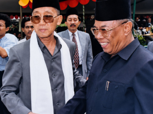 Drs. Letkol (Pur) H. Kamaruzzaman bin Muslim:Pejuang Pendidikan, Dakwah, dan Pengabdian untuk Darunnajah