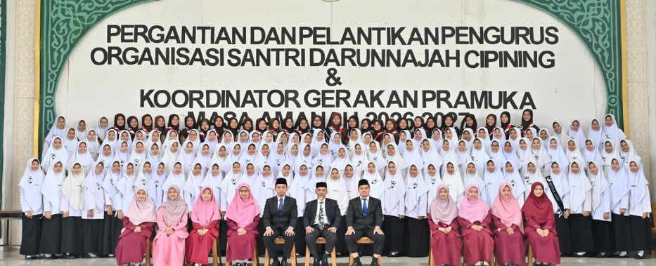 Pergantian Pengurus Santri Putri; Lantik Pengurus Baru dari Kelas 5 TMI