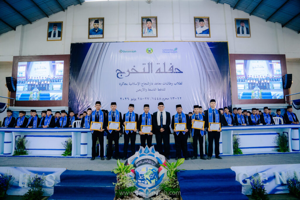 Haflah Takharruj Angkatan ke-49 "Glorious Generation", Darunnajah Jakarta Luluskan Santriwan Akhir TMI