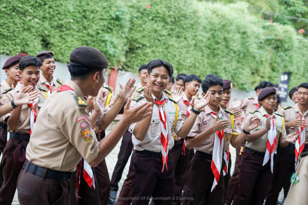 Kembali ke Rutinitas, Santri Darunnajah 2 Cipining Awali Semester dengan Semangat Kepramukaan