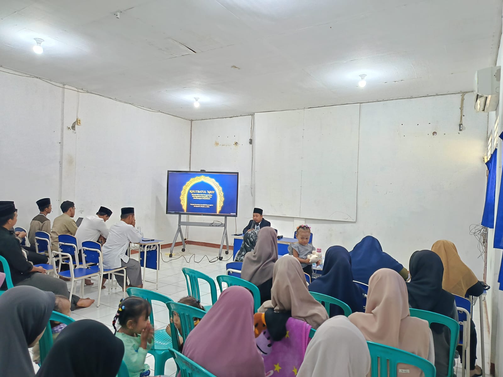 Khutbatul 'Arsy Guru Pondok Pesantren Annakhil Darunnajah 6 Menyatukan Hati, Meneguhkan Pengabdian, Membangun Peradaban