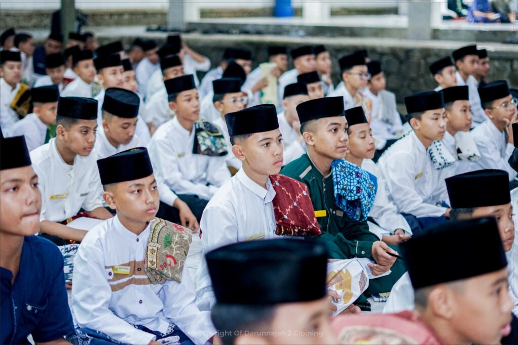 "Di Darunnajah, Apa yang kamu cari?" Awali Tahun Ajaran Baru dengan Tajdidun Niyah
