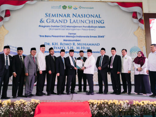 Sambut Wakil Menteri Agama, Ribuan Santri Darunnajah Ikuti Peluncuran Program Doktor S3 Manajemen Pendidikan Islam
