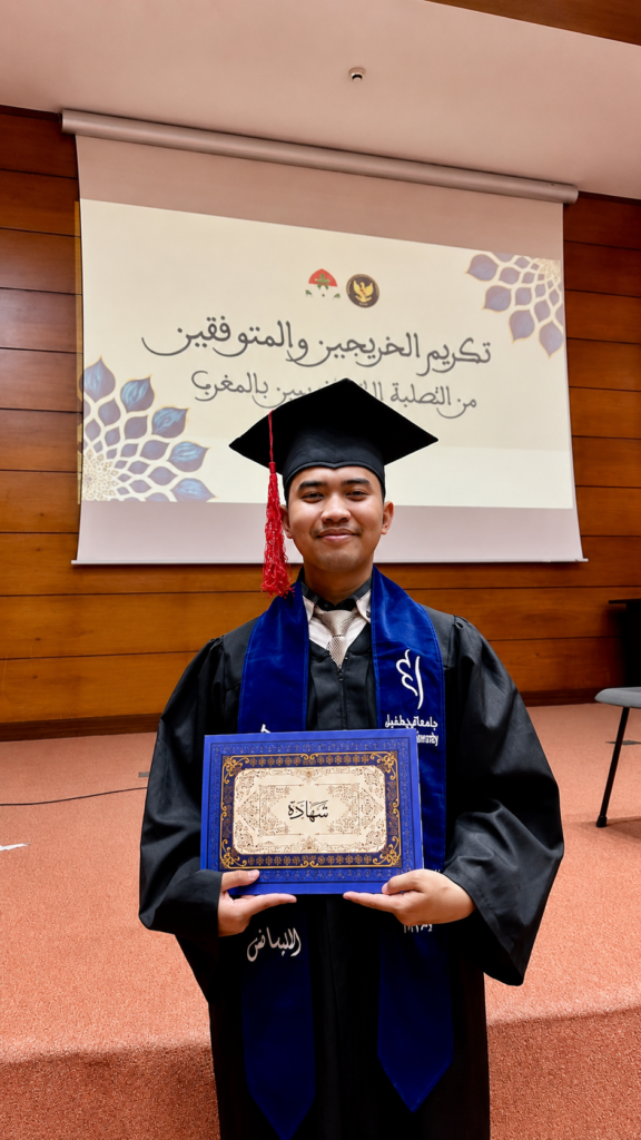 Alumni TMI Darunnajah 2 Cipining Lulus S1 Kampus Terbaik Maroko