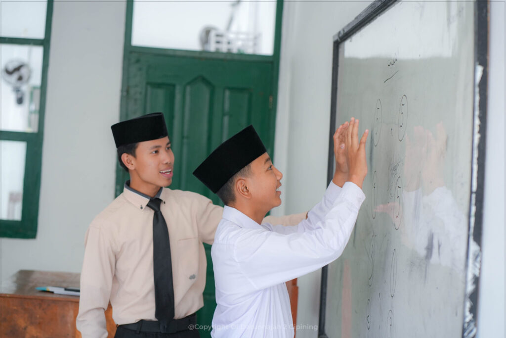 New Chapter Begins! Santri Baru Darunnajah 2 Cipining Awali KBM Perdana Tahun Ajaran 2026–2027