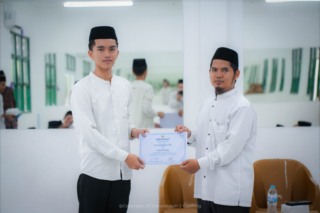Teguhkan Khittah Pesantren: Departemen SDM Bekali 82 Guru Baru dari Angkatan Glorious Generation