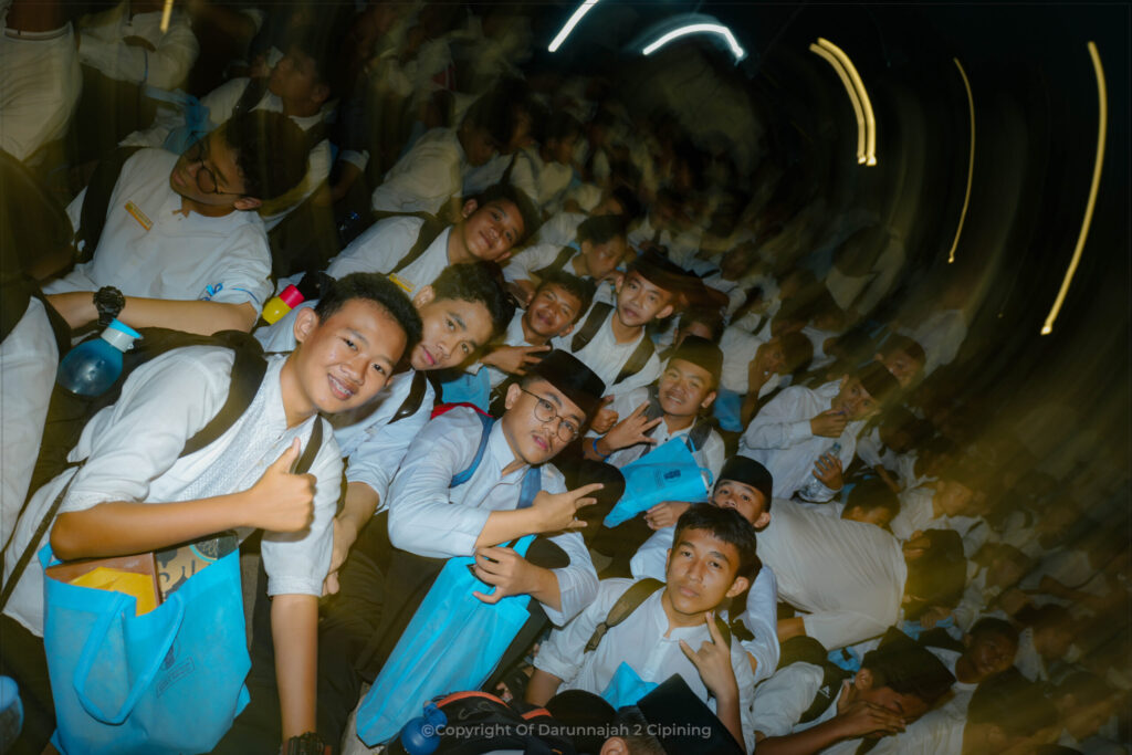Dari Pesantren untuk Negara: Ratusan Santri Ikuti Zikir Lintas Agama Menjelang HUT ke-81 RI