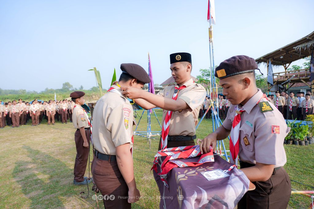 Upacara Pembukaan PERKHUTSY, Awal Santri Menempa Diri di Alam