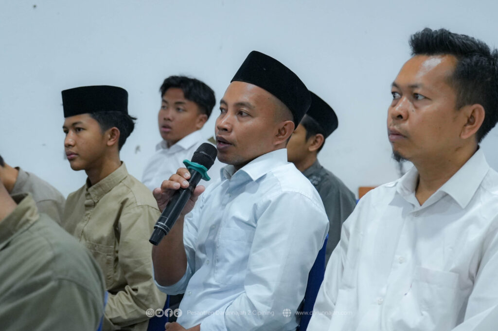 Peluit Pertama Dibunyikan, Wali Kelas TMI Satukan Langkah