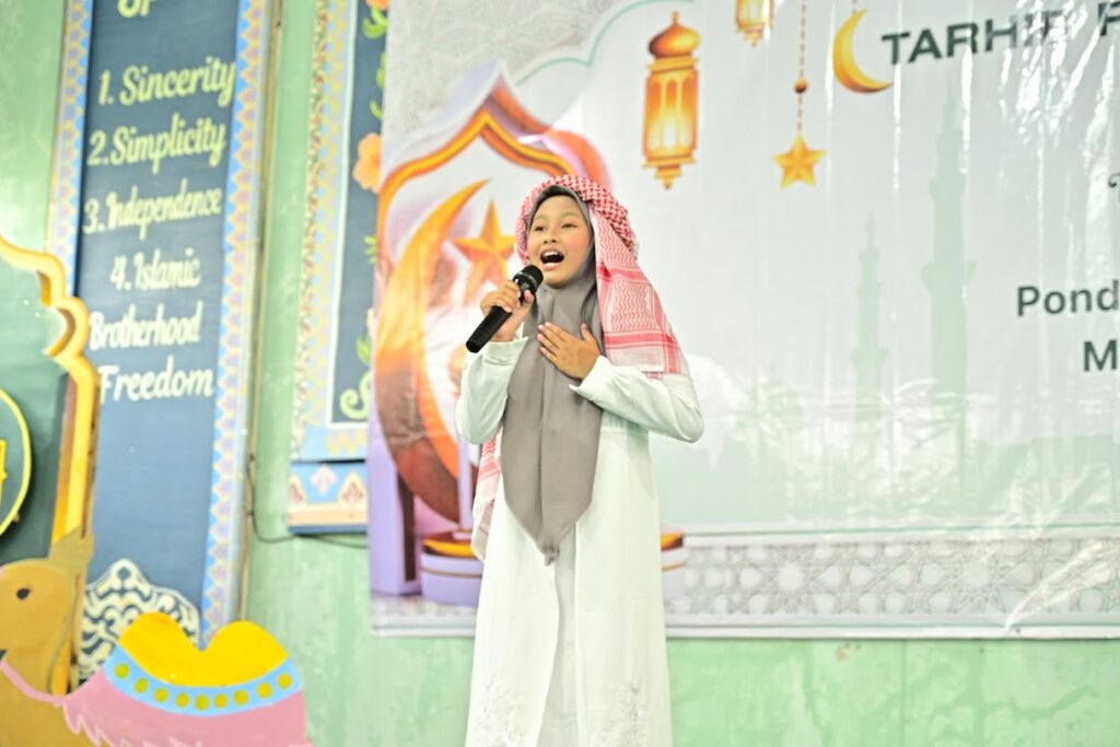 Gebyar Ramadhan Darunnajah 3 Al-Manshur: Harmoni Penampilan Santri dan Tausiyah Penuh Makna