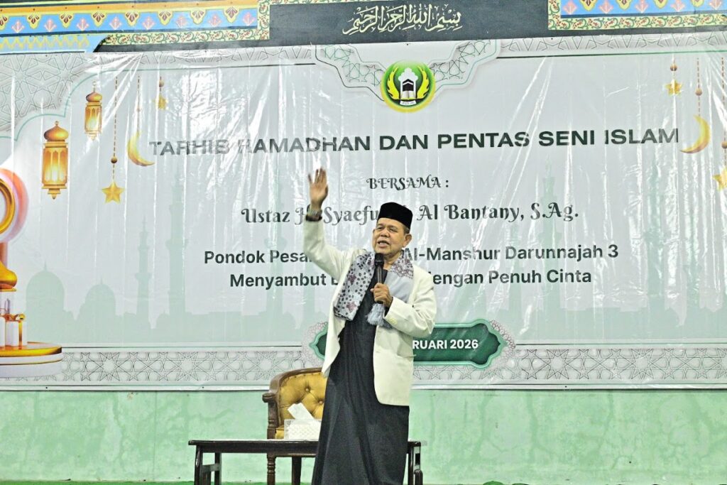 Gebyar Ramadhan Darunnajah 3 Al-Manshur: Harmoni Penampilan Santri dan Tausiyah Penuh Makna