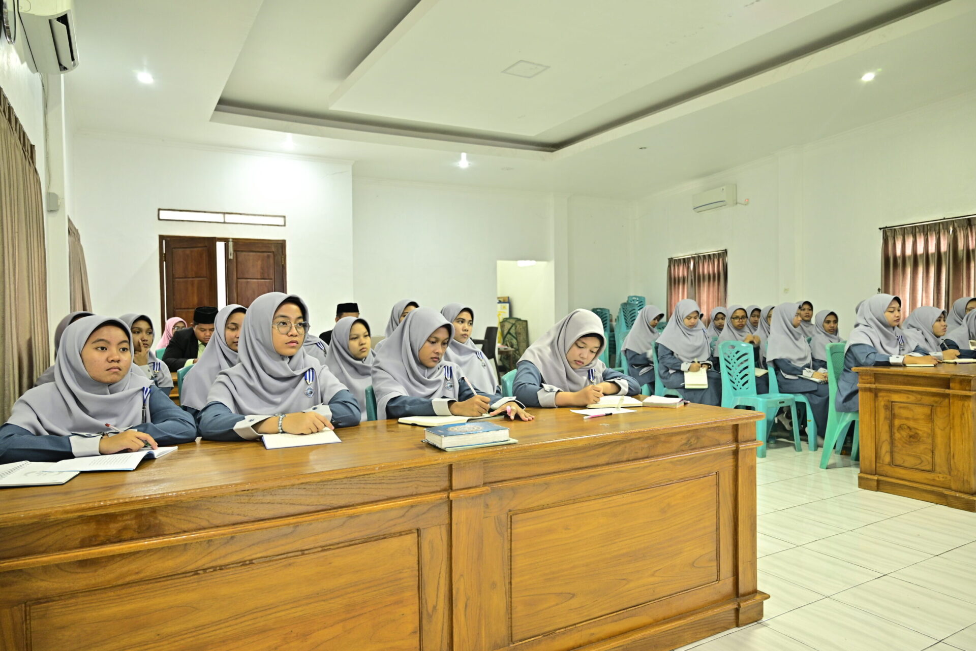 Pembekalan Amaliyah Tadris Bekali Santri Kelas 6 Darunnajah 3 Jadi Calon Pendidik