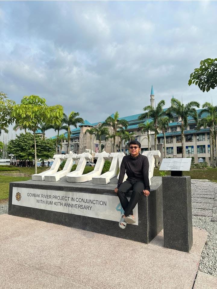 Dari Cipining menuju Kairo dan Malaysia