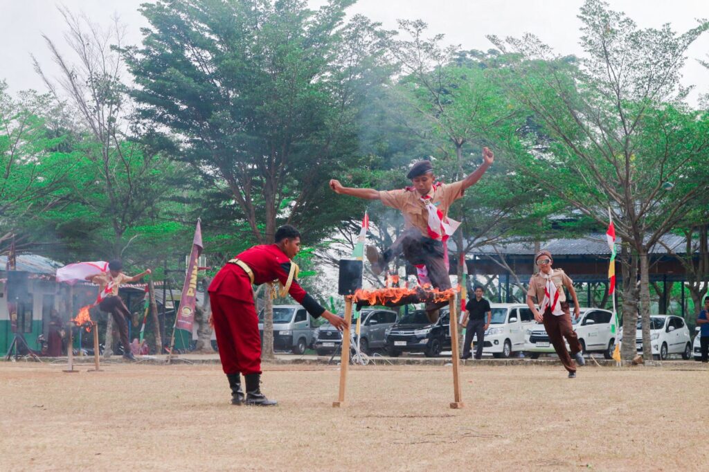 Puncak Pekan Perkenalan: Megobarkan Semangat dan Karya Seni di Poseka
