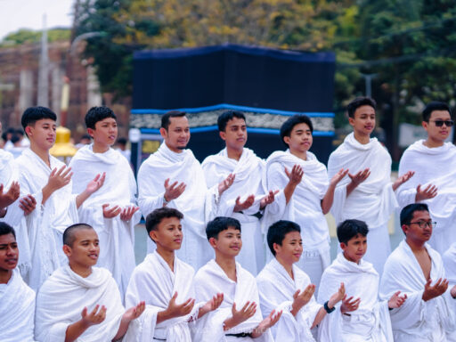 Santri Kelas 2 dan 4 Akselerasi TMI Ikuti Manasik Haji di Darunnajah