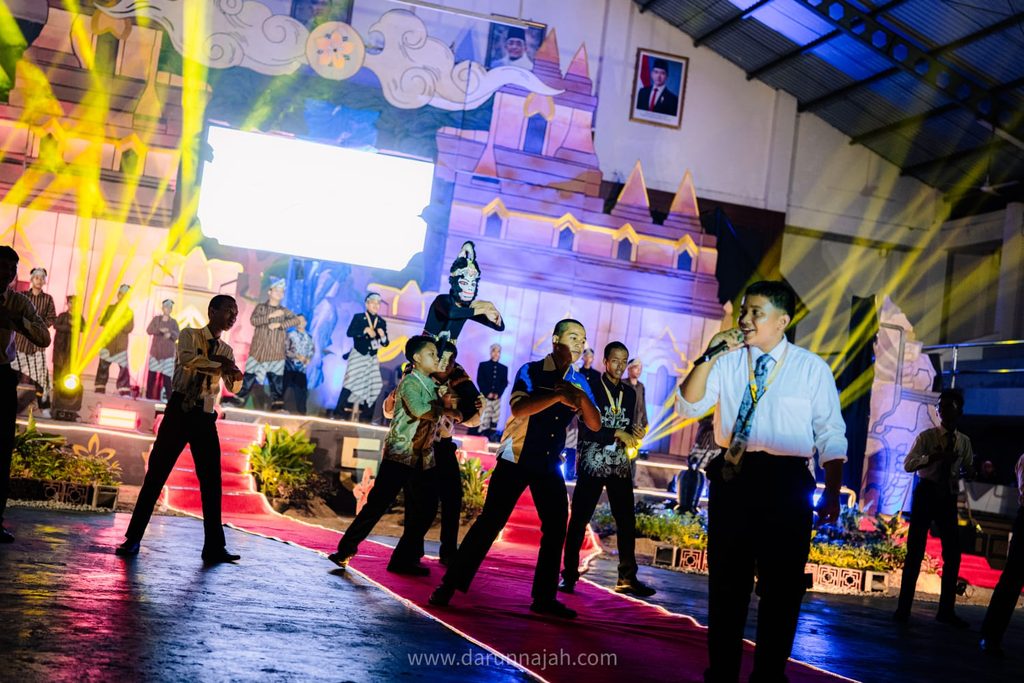 Asah Kreativitas, Kelas 4 TMI Mulai Berpanitia di Pagelaran Seni Bhinneka Tunggal Ika