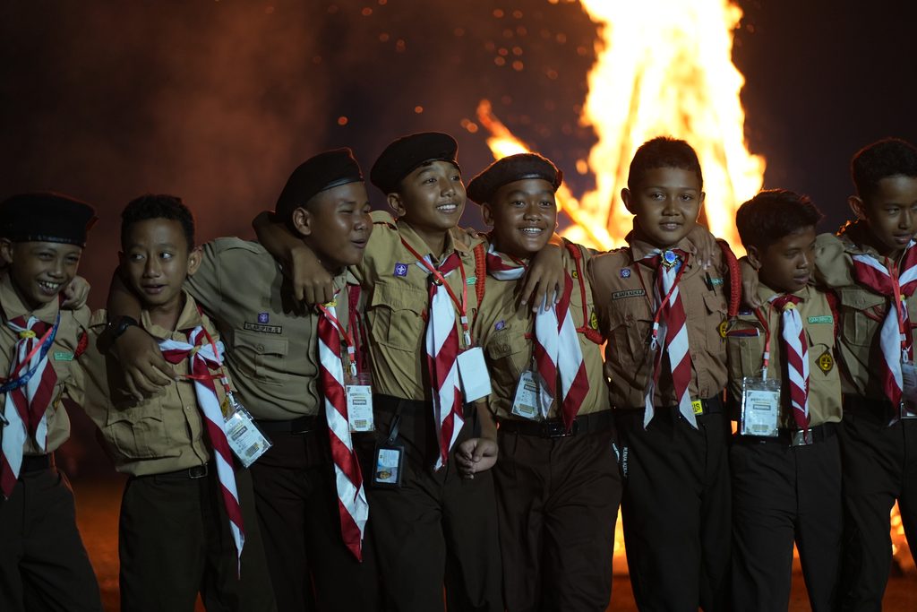 Malam Api Unggun dalam Acara PERKHUTSY rentetan pekan perkenalan Khutbatul 'Arsy