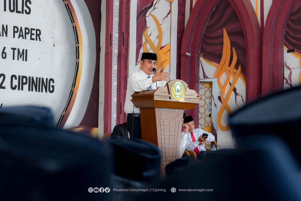 Sebulan Menuju Tiga Karya: Santri Belajar Mengikat Ilmu