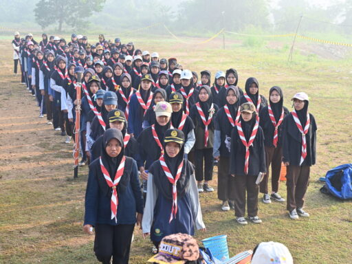 Perlombaan Perkhutsy : Saat Alam Menjadi Guru Terbaik Santriwati
