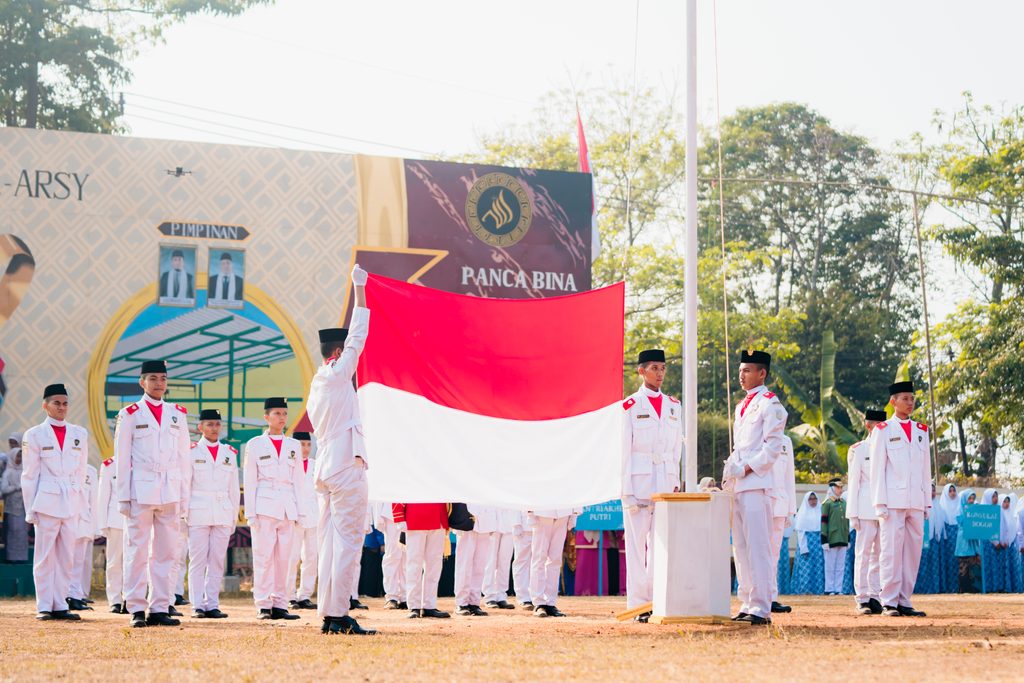 Pekan Perkenalan Khutbatul 'Arsy sebagai wadah kreatifitas santri