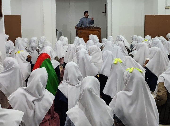 Pembukaan Kegiatan Darsul Masa di Pondok Pesantren Putri Al-Hasanah Darunnajah 9 