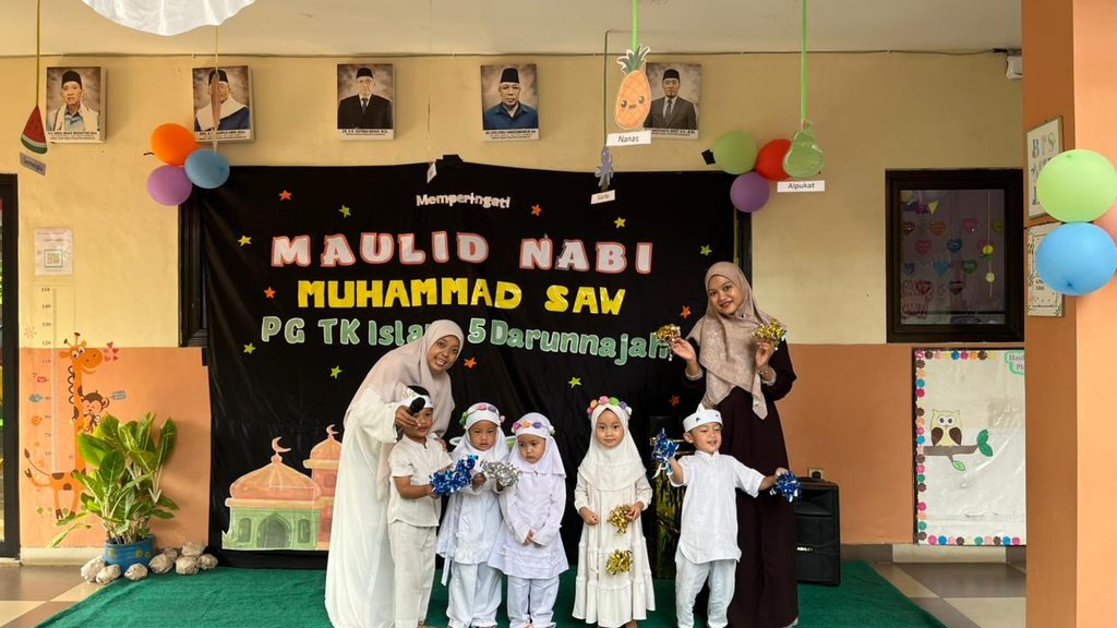 Semarak Puncak Peringatan Maulid Nabi Muhammad SAW