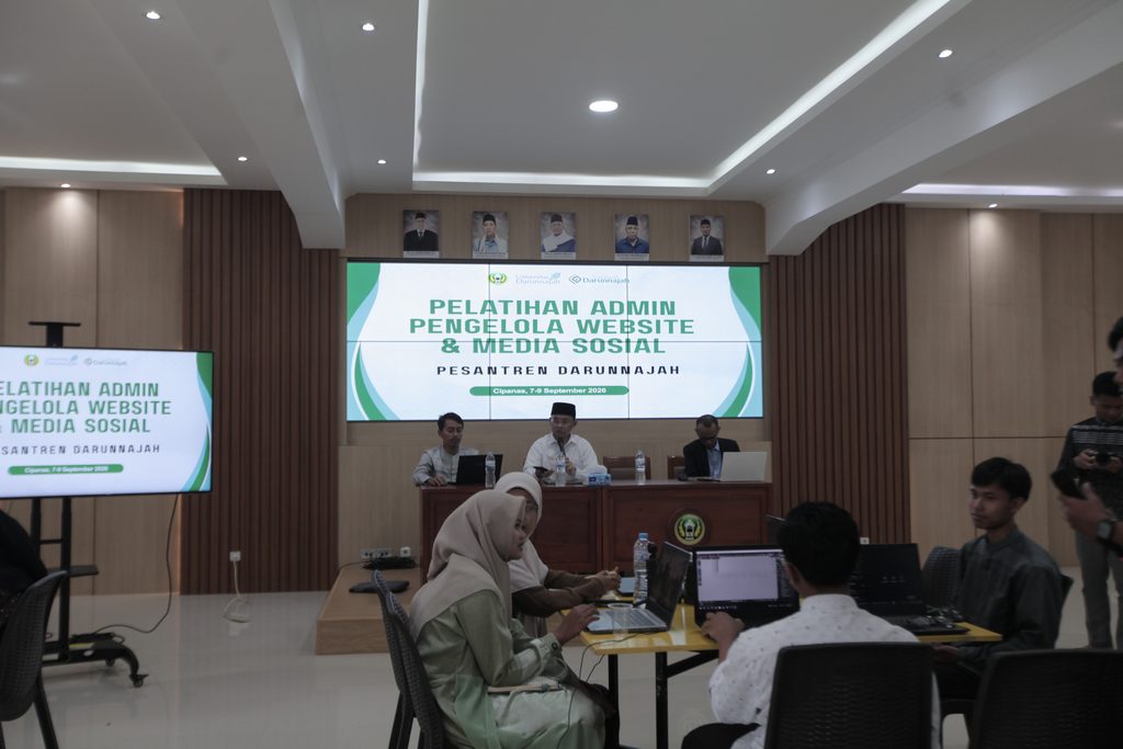 Darunnajah Selenggarakan Pelatihan Pengelolaan Website dan Media Sosial Pusat & Cabang