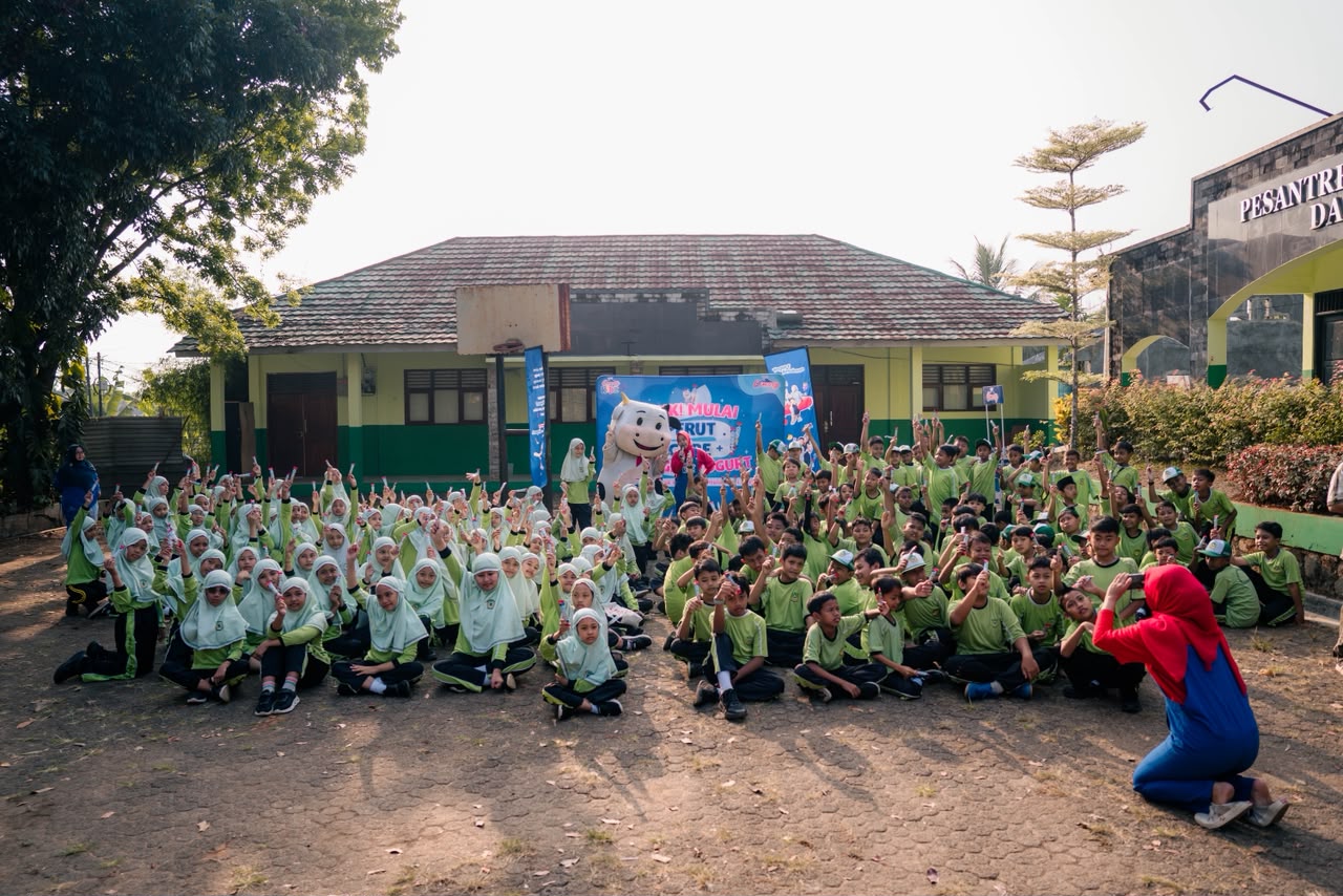 SD Islam Darunnajah 8 Kedatangan Cimory, Kenalkan Produk Yogurt kepada Siswa