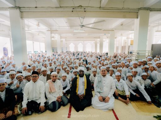 Syekh Wadlhah Khidr, Imam dan Khatib asal Qatar, Jadi Khatib Shalat Jumat di Pesantren Darunnajah