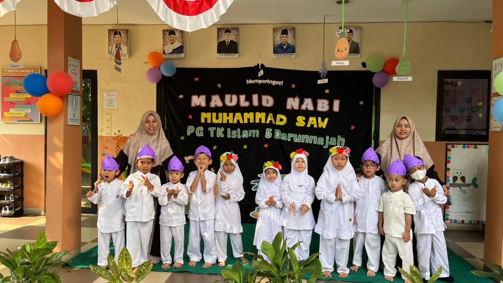 Semarak Puncak Peringatan Maulid Nabi Muhammad SAW