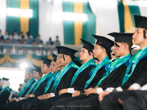 Universitas Darunnajah Luluskan 213 Sarjana, Teguhkan Pendidikan Berbasis Ilmu dan Karakter