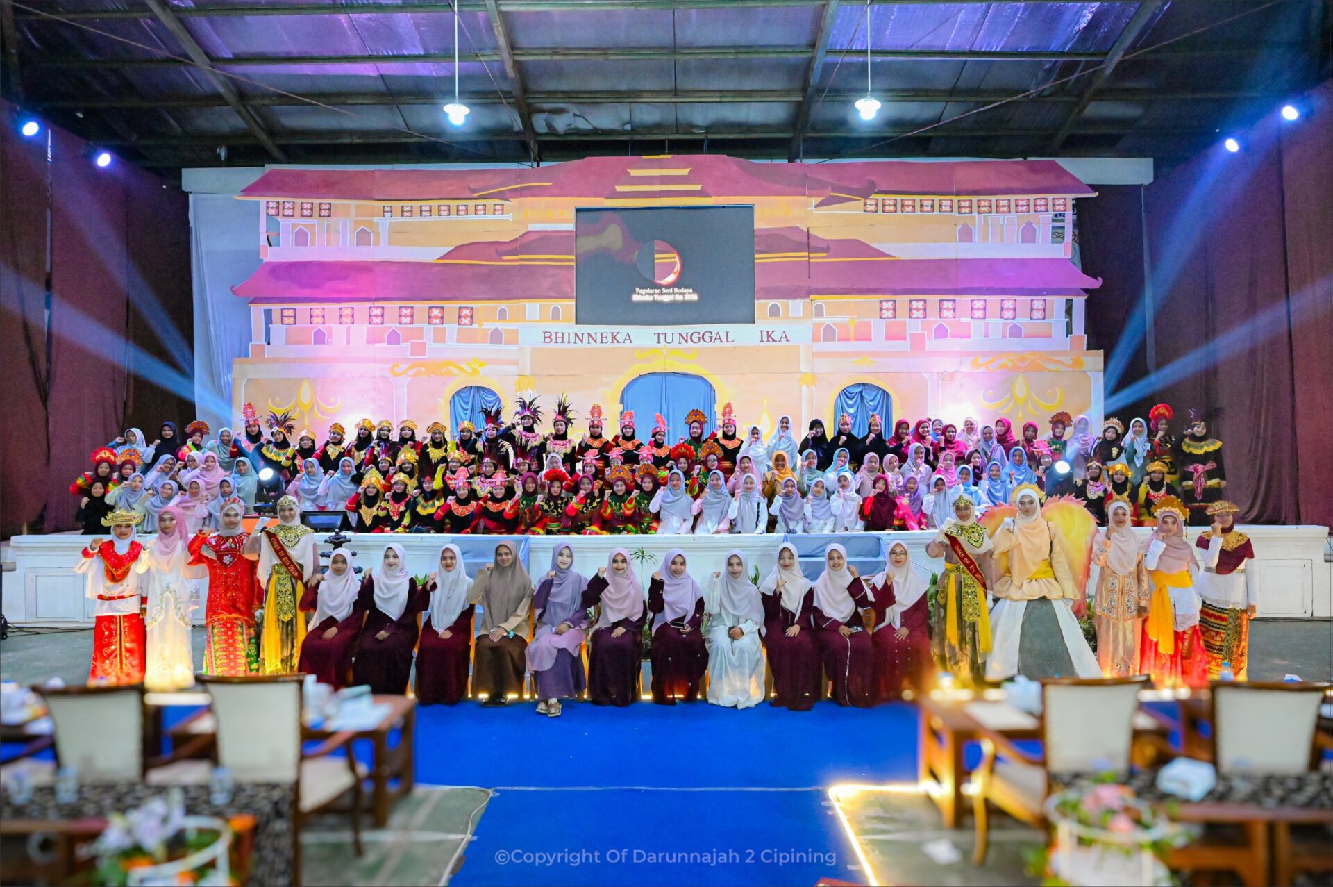 Panggung Seni, Sekolah Keberanian yang Tak Masuk Rapor