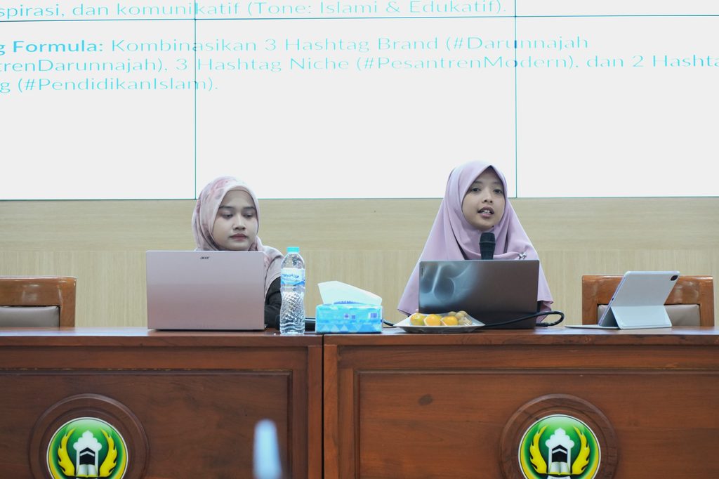 Suasana Pelatihan Admin Media Sosial dan Website Pesantren Darunnajah Pusat dan Cabang