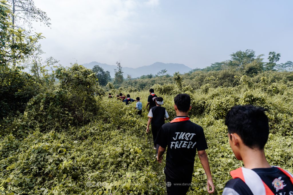 Wide Game PERKHUTSY, Santri Temukan Arti Kebersamaan