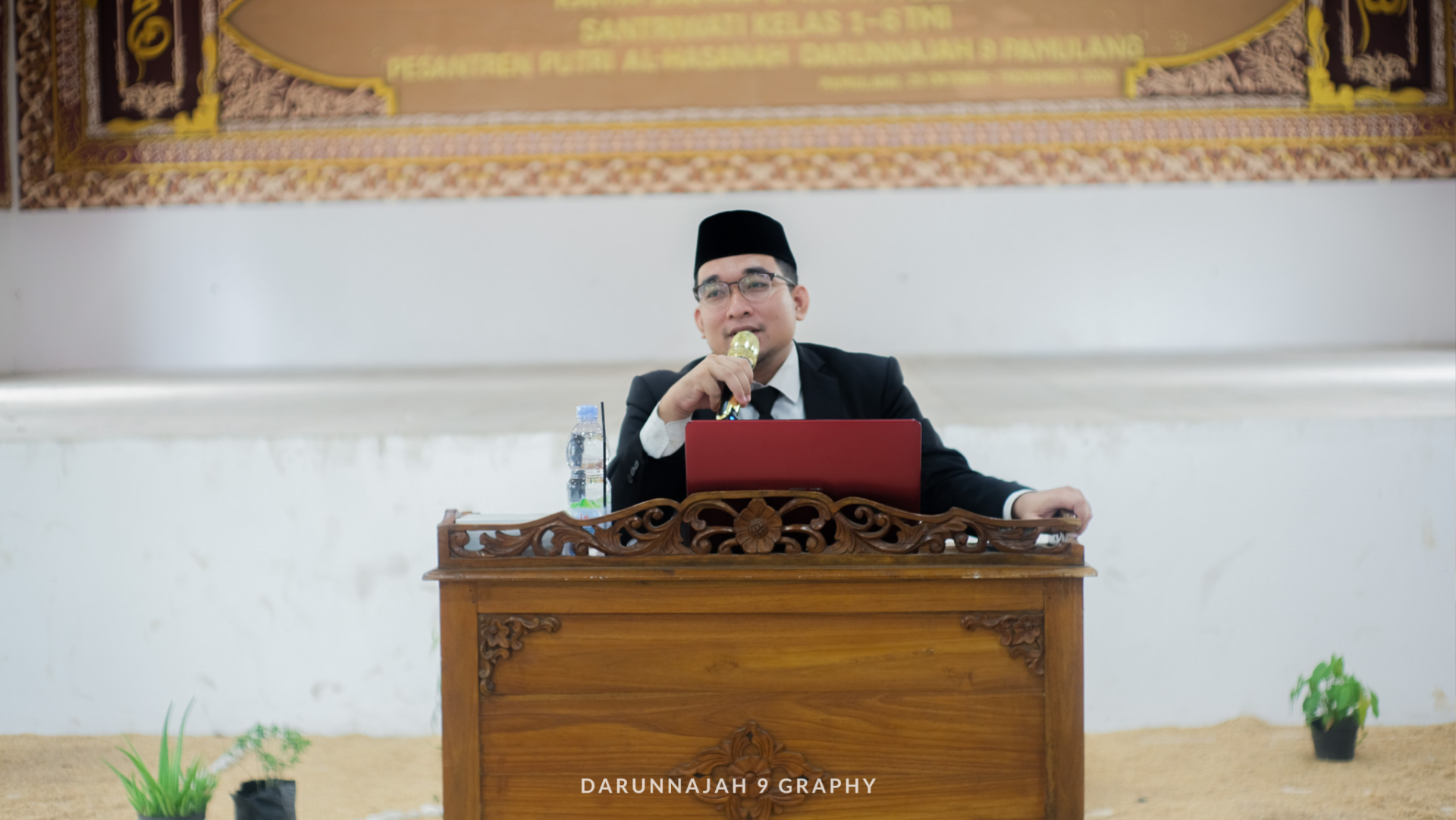 Pekan Literasi Santriwati Darunnajah 9 Al-Hasanah: Menumbuhkan Kreativitas melalui Karya Sastra dan Karya Tulis