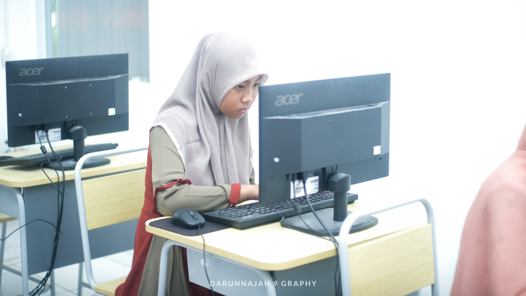 Tes Masuk Santriwati Baru Gelombang 1 Al-Hasanah Darunnajah 9