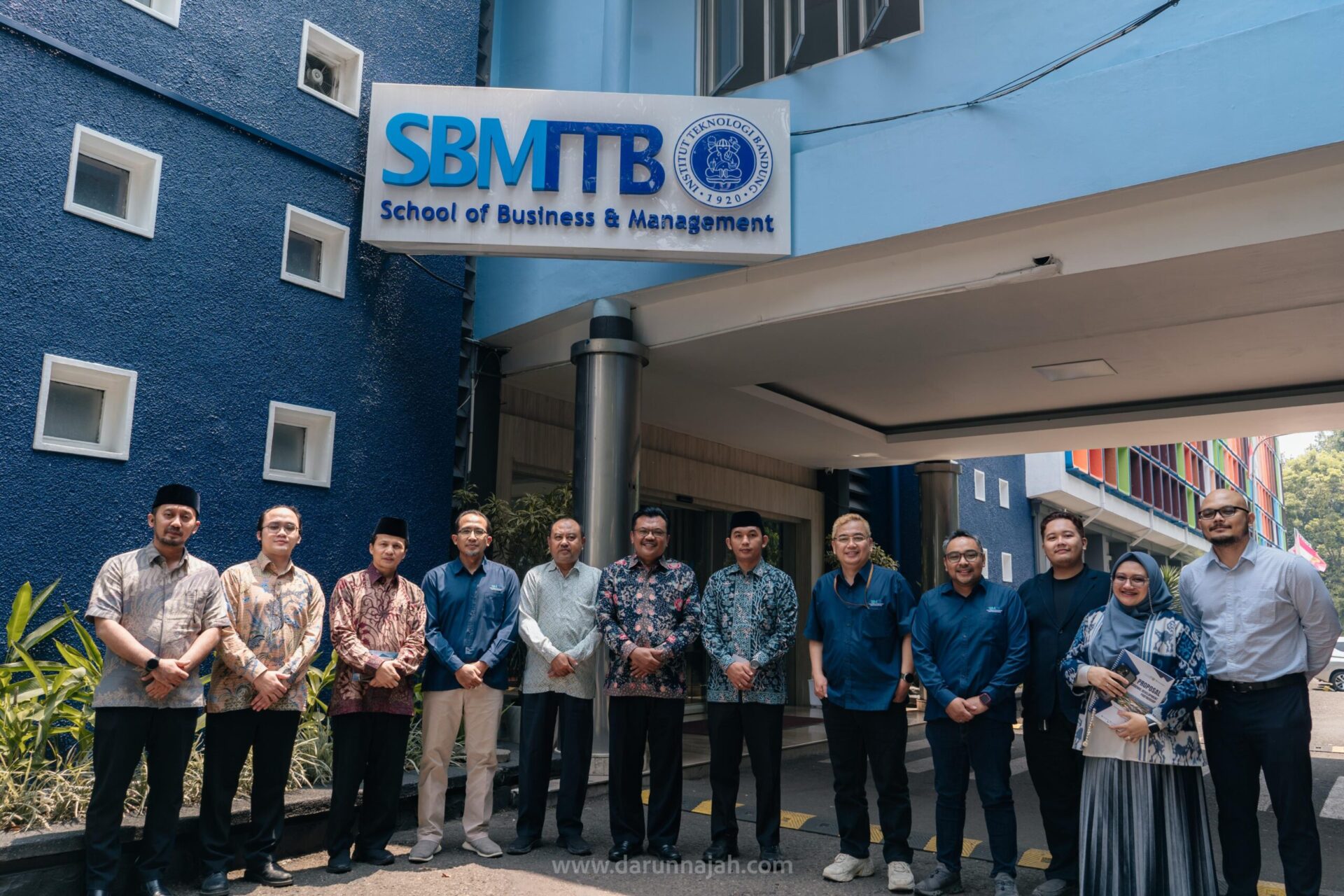Pesantren Pertama yang Datang ke ITB, Darunnajah Tawarkan Diri Jadi Lapangan Riset SBM