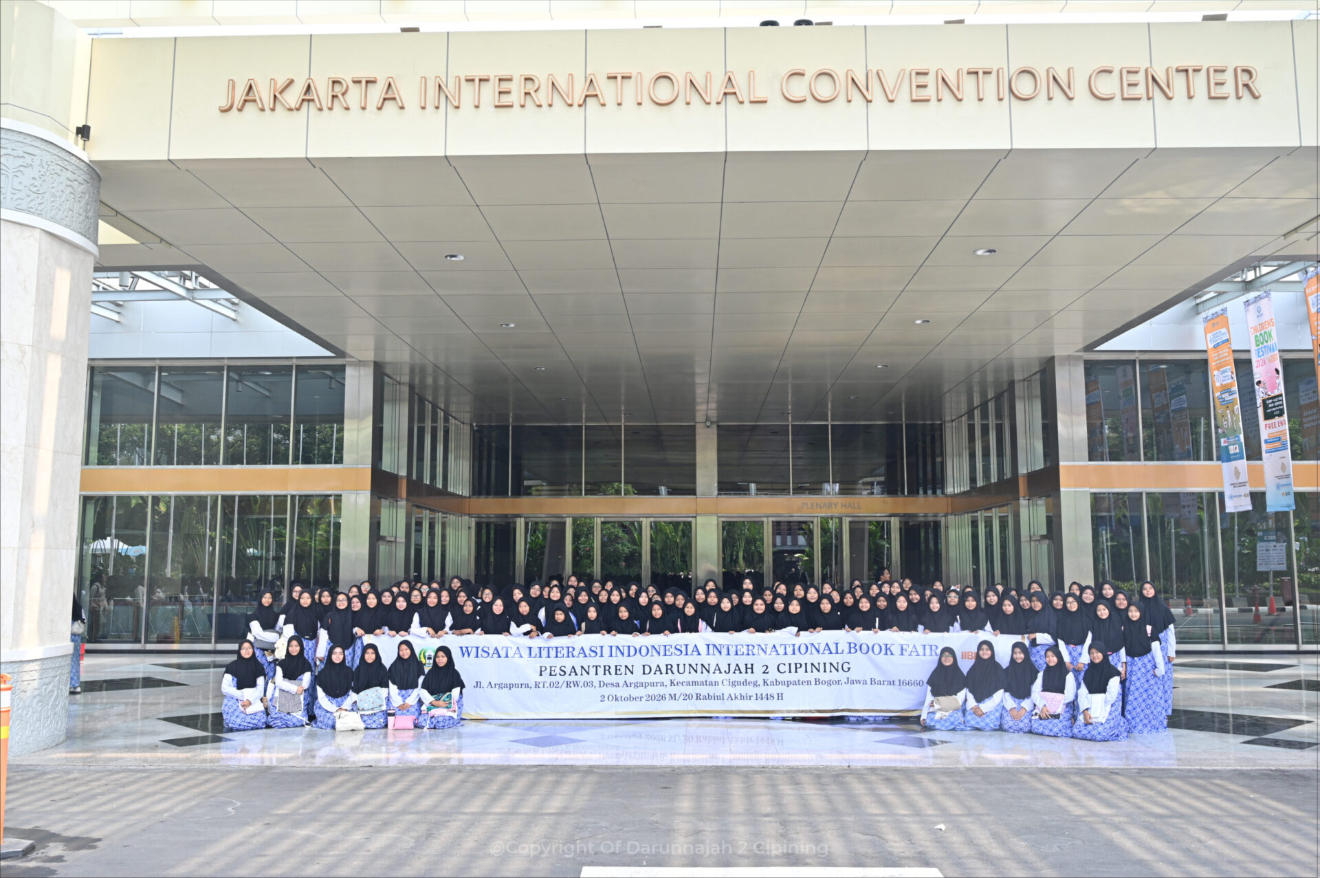 Dari Pesantren ke Senayan, 285 Santriwati Menjelajah Ribuan Buku Dunia