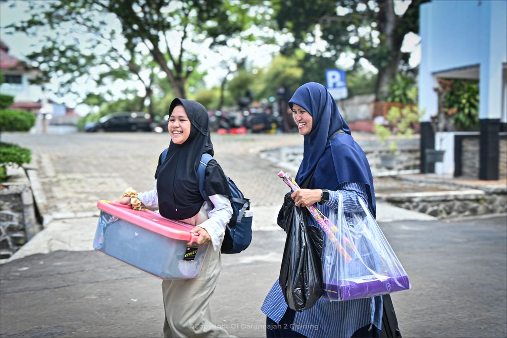 Anak Rindu Rumah? Begini Cara Wali Santri Menguatkannya