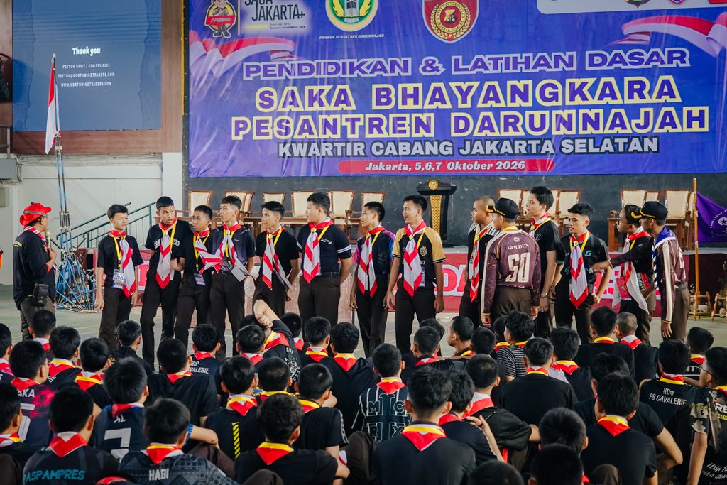 Bersama Polres Metro Jakarta Selatan, Darunnajah Adakan Pendidikan dan Latihan Dasar Saka Bhayangkara 2026