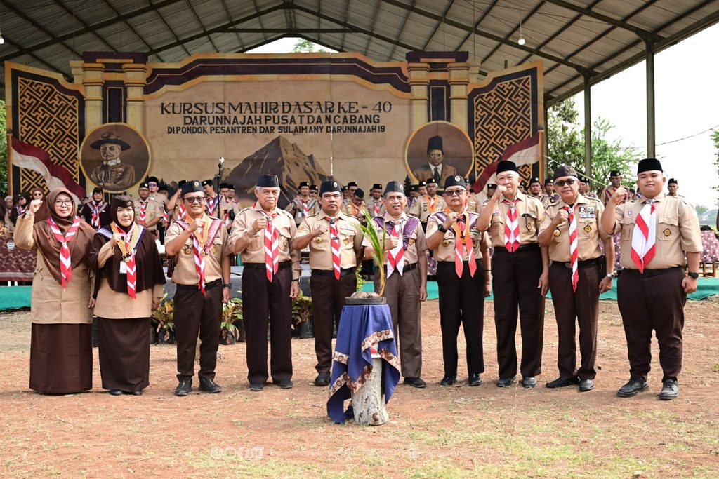 Kursus Mahir Tingkat Dasar (KMD) Santri Putra pesantren Pesantren Darunnajah 2 Cipining