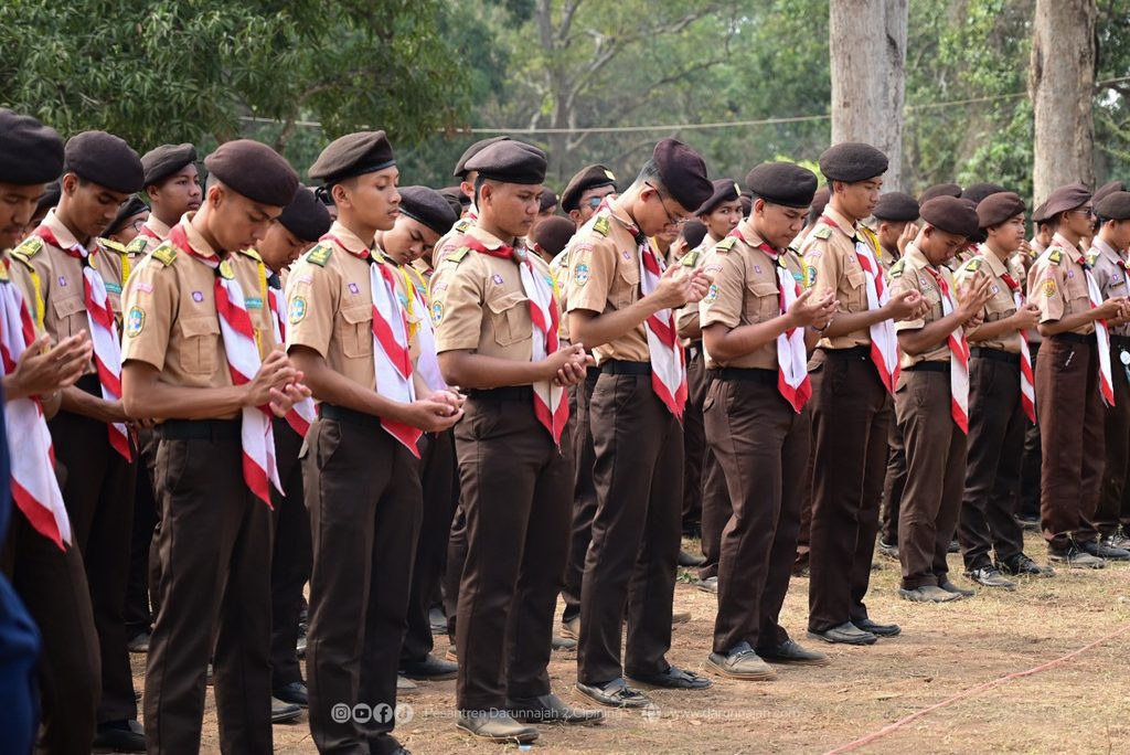 Kursus Mahir Tingkat Dasar (KMD) Santri Putra pesantren Pesantren Darunnajah 2 Cipining