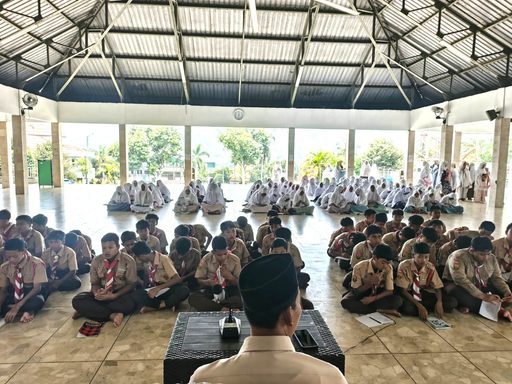 Taujihad Wal Irsyadat Ujian Murajaah 'Ammah, Santri Non Asrama Pesantren Darunnajah 2 Cipining